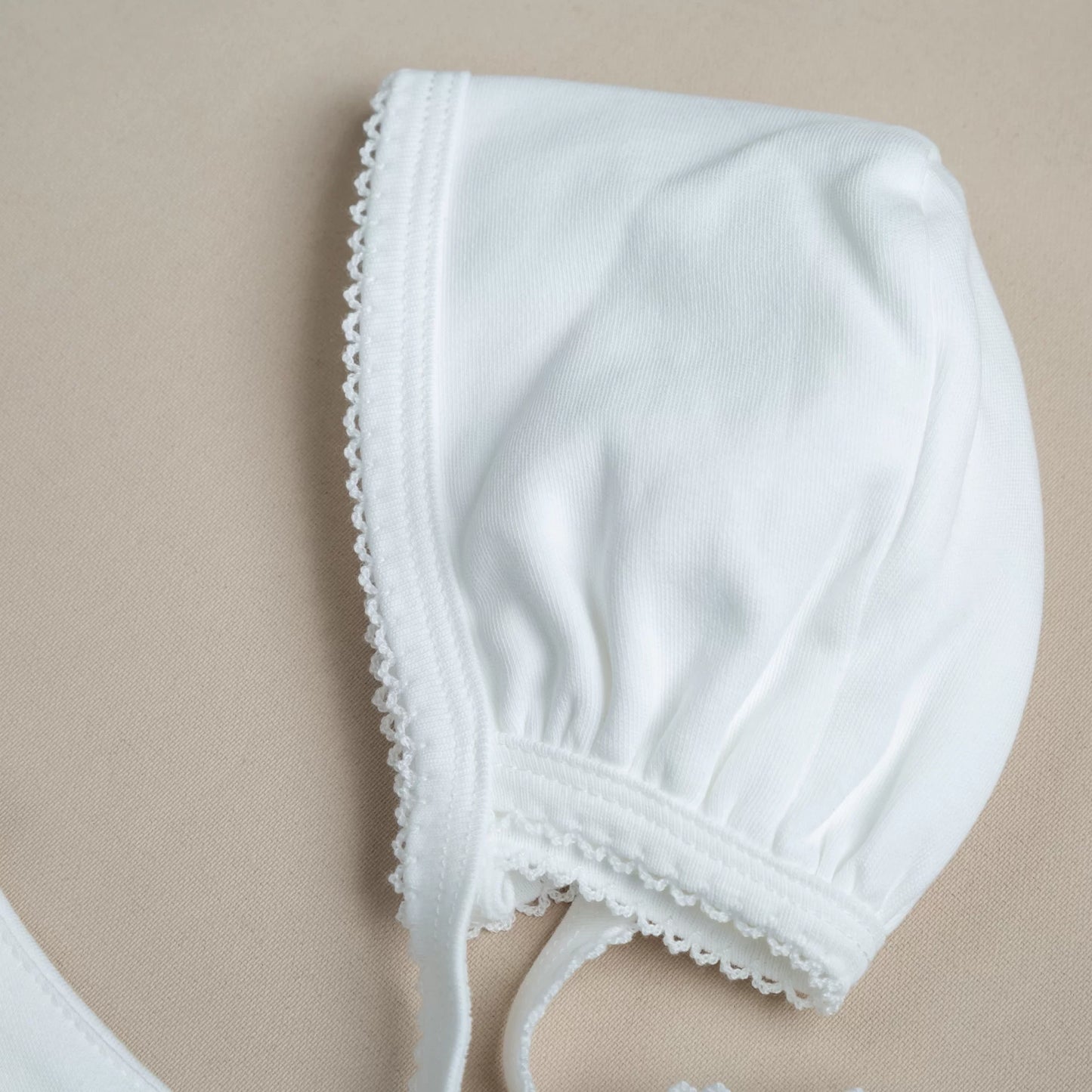 Elegant Tığ İşi Süslemeli 9'lu Unisex Organik Hastane Çıkışı